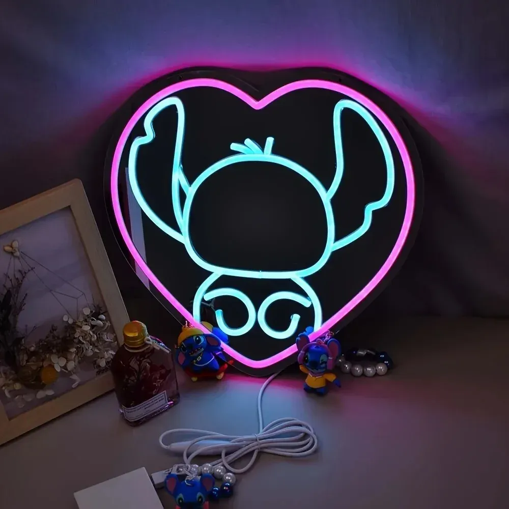 Дзеркало для макіяжу Stitch із LED-підсвічуванням